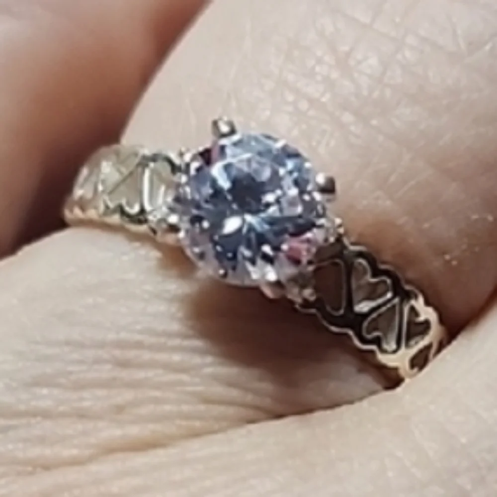 Sterling Silver Solitaire Ring Size 7